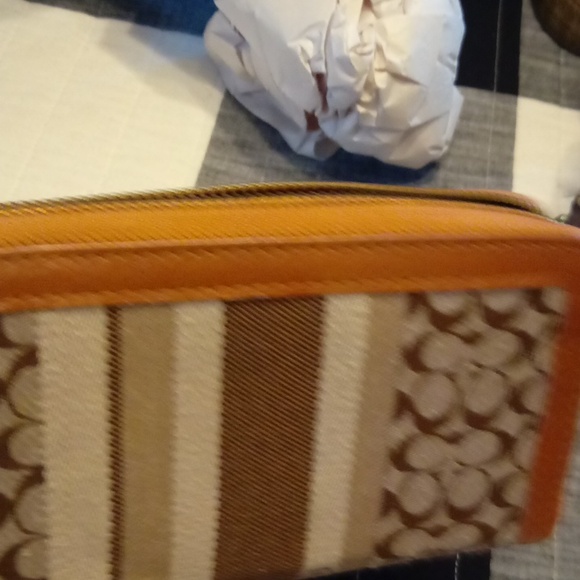 Wallet - Picture 3 of 3